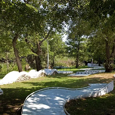 Campsite Domaine Residentiel De Plein Air Le Domaine D'anghione *